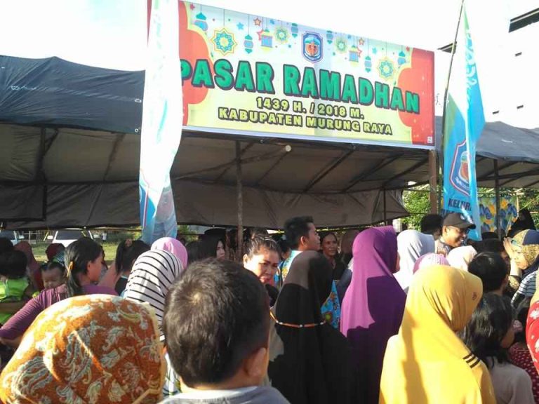 Pembukaan pasar ramadan Kabupaten Murung Raya resmi dibuka oleh Plt. Bupati Murung Raya H